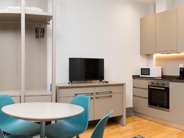 FMO APARTMENTS BOAVISTA : photo 2 de la chambre studio