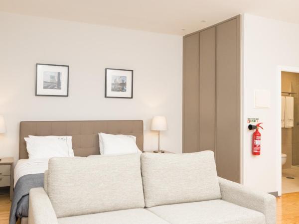 FMO APARTMENTS BOAVISTA : photo 2 de la chambre appartement - vue sur jardin