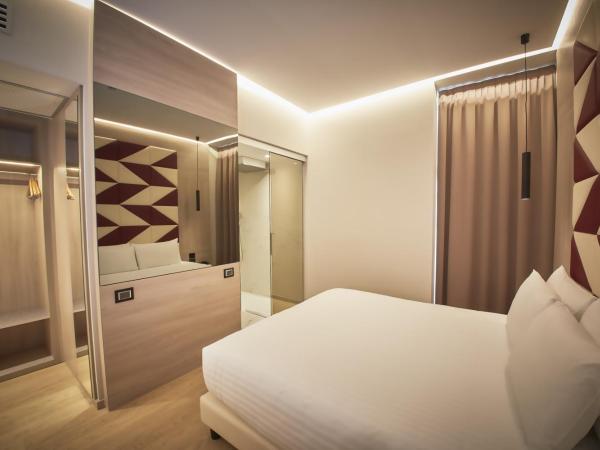 iH Hotels Milano Ambasciatori : photo 4 de la chambre chambre double deluxe