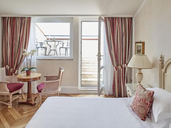 Grand Hotel Timeo, A Belmond Hotel, Taormina : photo 2 de la chambre chambre double deluxe avec balcon - vue sur mer - villa flora (indépendante)