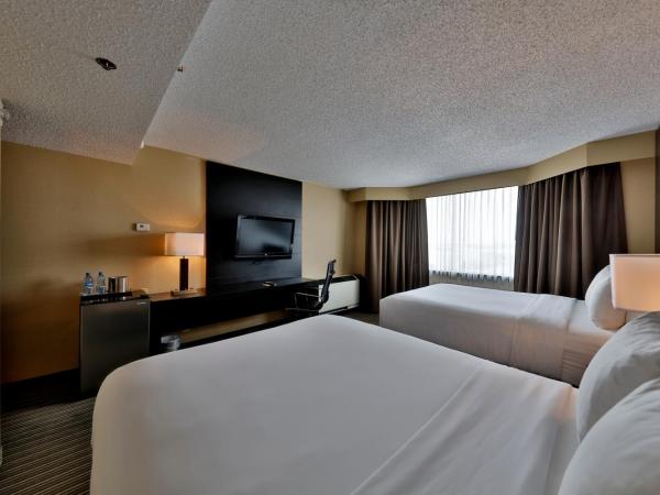 Edmonton Hotel & Convention Center Edmonton : photo 2 de la chambre chambre 2 lits queen-size - non-fumeurs