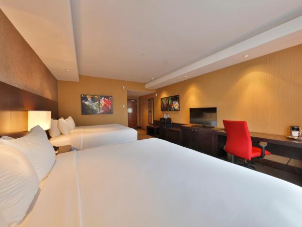 Edmonton Hotel & Convention Center Edmonton : photo 2 de la chambre chambre avec 2 lits king-size - non-fumeurs