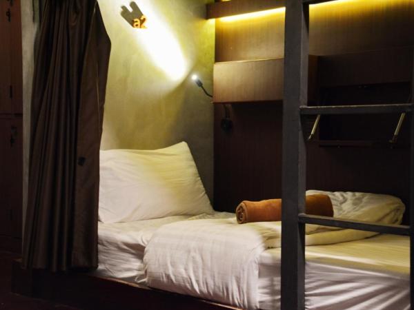 Aha Lanta Cozy Hostel : photo 1 de la chambre lit superposé dans dortoir pour femmes 