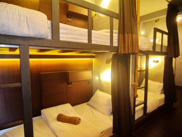 Aha Lanta Cozy Hostel : photo 8 de la chambre lit dans dortoir mixte de 10 lits