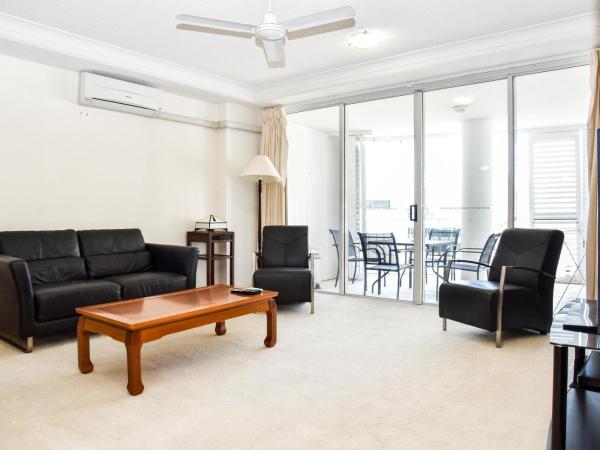 Founda Gardens Apartments : photo 3 de la chambre appartement 2 chambres avec 2 salles de bains