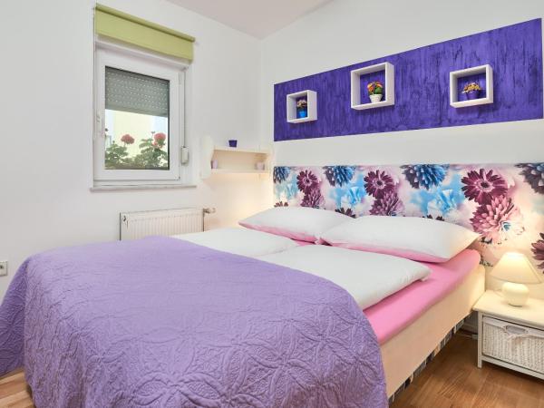 Rooms Mira by Anastasia : photo 3 de la chambre chambre triple classique