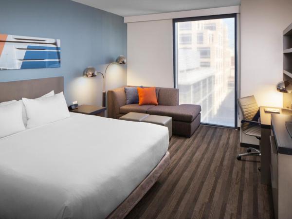 Hyatt House Nashville at Vanderbilt : photo 1 de la chambre king studio suite with kitchen and sofa bed