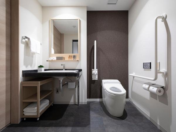 Cross Hotel Kyoto : photo 3 de la chambre chambre lits jumeaux pour personnes à mobilité réduite (2 lits simples) - non-fumeurs