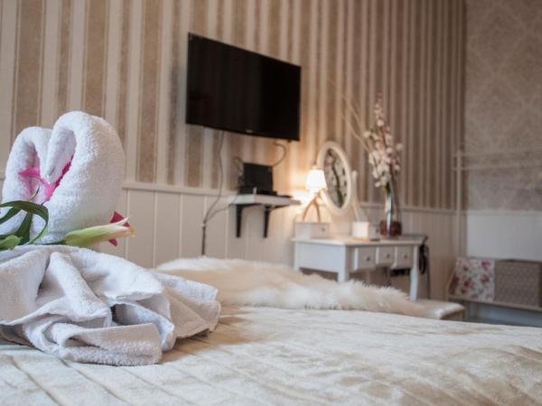 Urban Boutique Hotel : photo 2 de la chambre chambre triple avec salle de bains privative