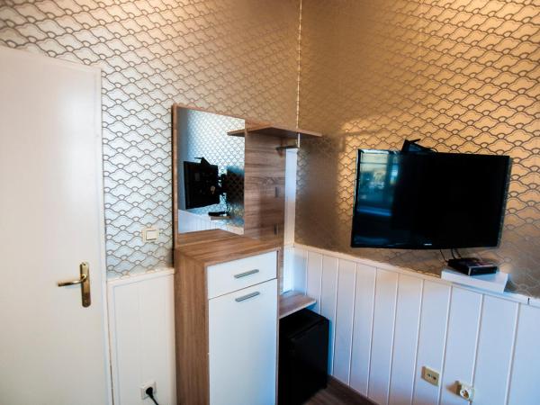 Urban Boutique Hotel : photo 5 de la chambre chambre double avec salle de bains commune