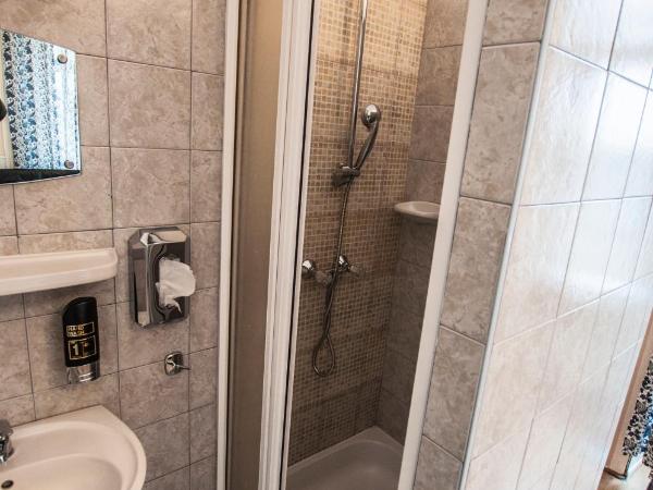 Urban Boutique Hotel : photo 1 de la chambre chambre double avec toilettes communes