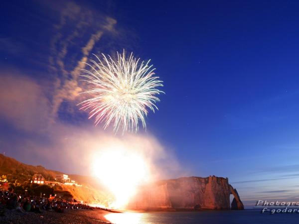 B&B Wood Cottage : photo 6 de la chambre chambre lit queen-size - vue sur jardin