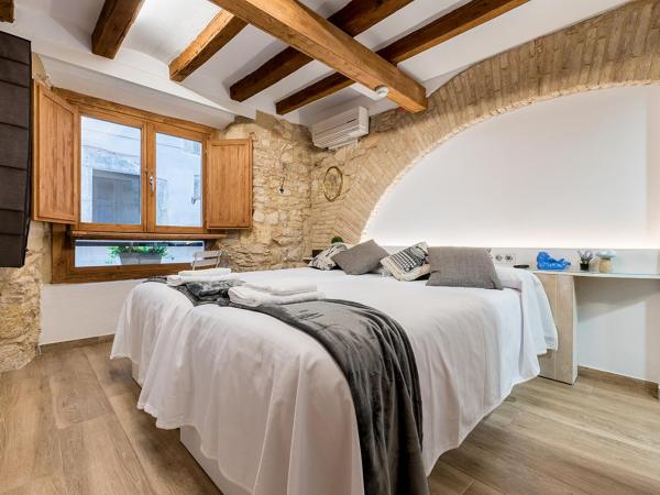 Hostal 977 : photo 3 de la chambre chambre lits jumeaux avec salle de bains