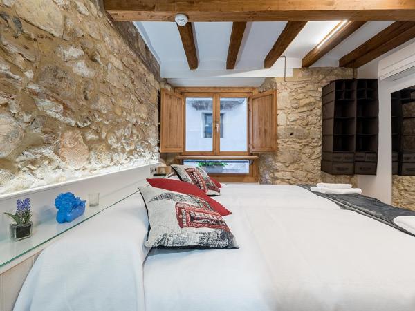 Hostal 977 : photo 4 de la chambre chambre lits jumeaux avec salle de bains privative