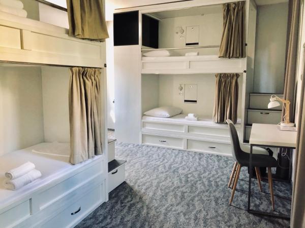 Downtown Boutique Hostel : photo 8 de la chambre lit dans dortoir mixte de 6 lits