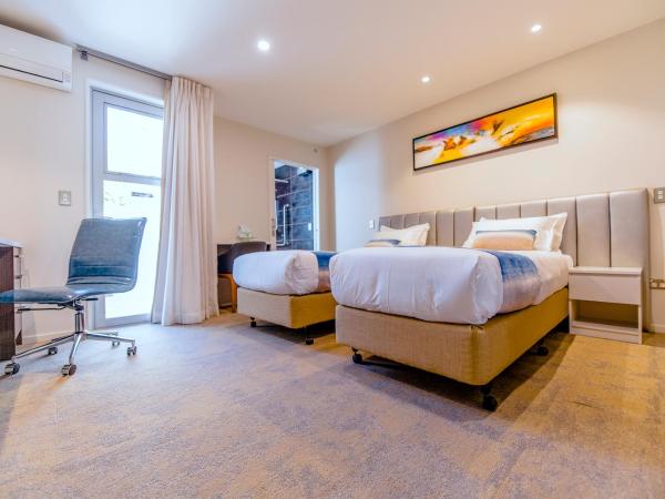 Alpine Hotel : photo 4 de la chambre chambre lit king-size deluxe - accessible aux personnes à mobilité réduite