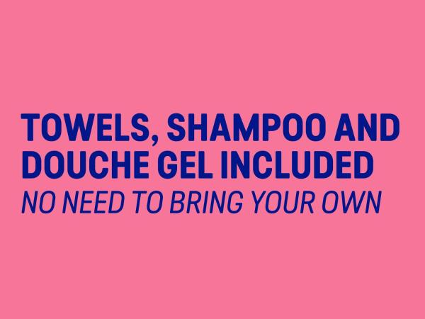 Stayokay Hostel Utrecht Centrum : photo 10 de la chambre hébergement double confort avec salle de bains privative et douche