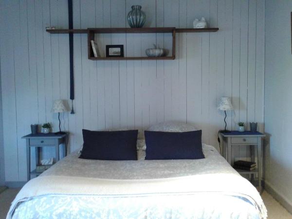 Le Petit Hureau : photo 10 de la chambre chambre familiale dans la tour