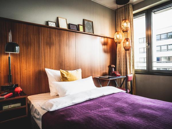 Henri Hotel Düsseldorf Downtown : photo 1 de la chambre studio - s