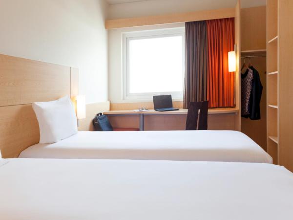 ibis Lyon Gare Part Dieu : photo 2 de la chambre chambre lits jumeaux standard