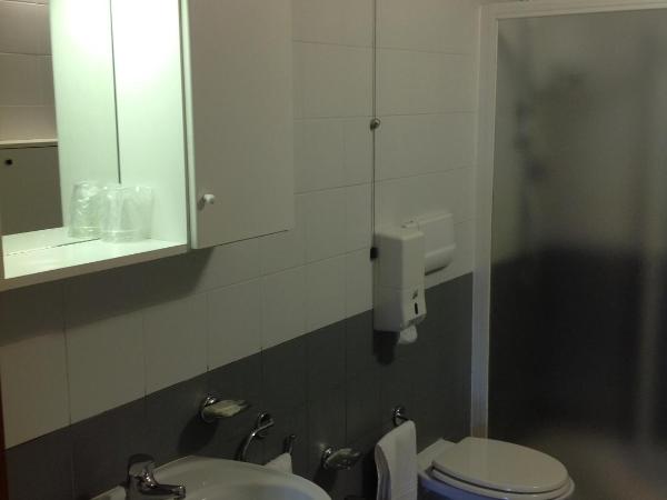 Ospitalità San Tommaso d'Aquino : photo 8 de la chambre chambre simple