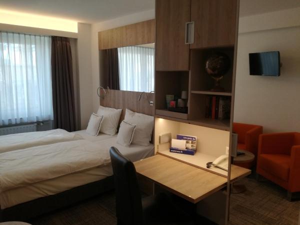 Hotel Empire : photo 2 de la chambre chambre triple