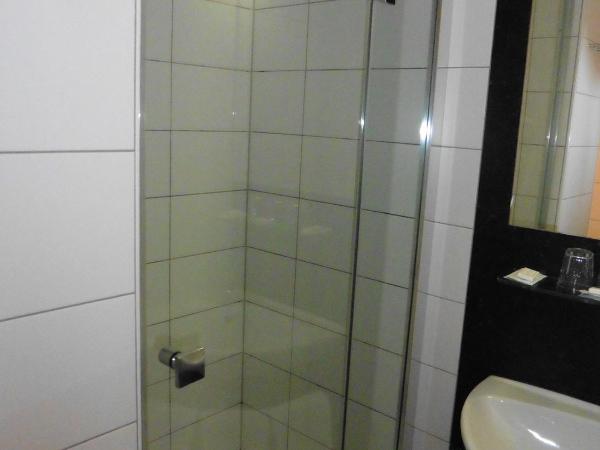 Hotel Empire : photo 5 de la chambre chambre triple