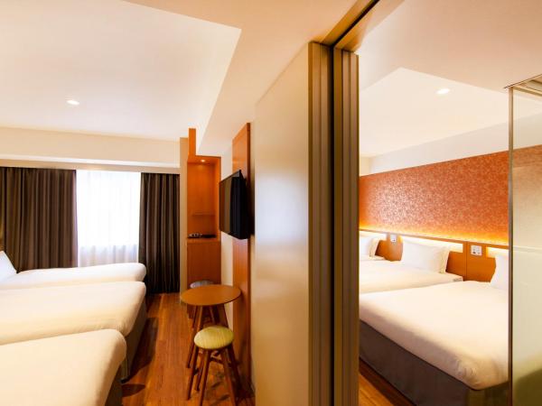 karaksa hotel grande Shin-Osaka Tower : photo 1 de la chambre chambres communicantes - non-fumeurs