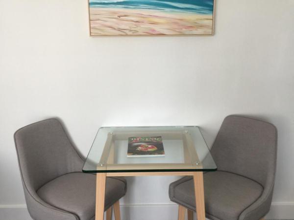Ensenada Motor Inn and Suites : photo 9 de la chambre chambre deluxe double ou lits jumeaux