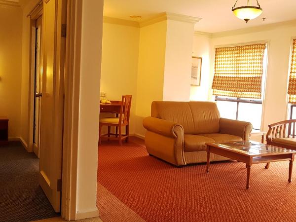 Merdeka Palace Hotel & Suites : photo 3 de la chambre suite 3 chambres