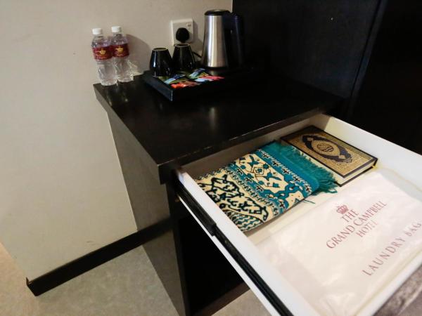 The Grand Campbell Hotel Kuala Lumpur : photo 1 de la chambre chambre supérieure lit queen-size