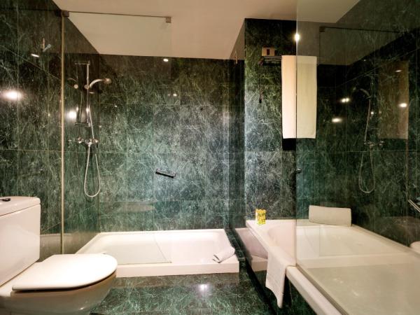 Eurostars Lisboa Parque : photo 9 de la chambre suite familiale