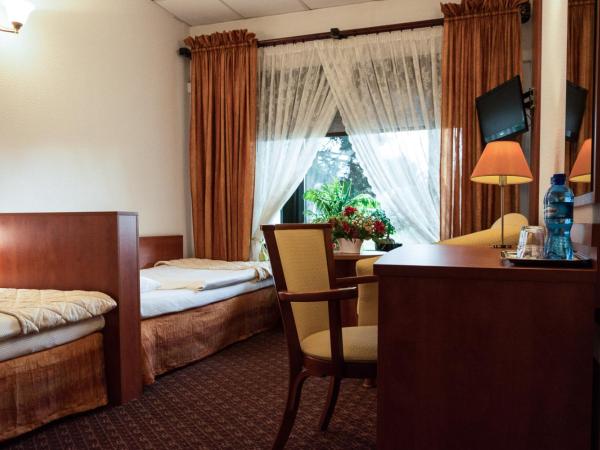 Hotel Astra Tajemniczy Ogród : photo 9 de la chambre chambre simple standard