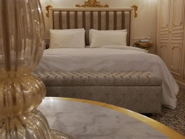 Ca' Bonfadini Historic Experience : photo 2 de la chambre suite classique
