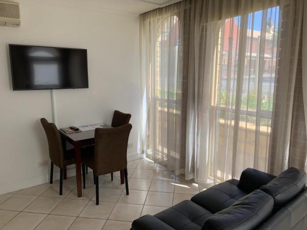 Ensenada Motor Inn and Suites : photo 6 de la chambre suite b 2 chambres