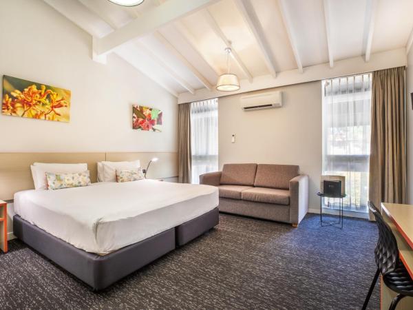 Nightcap at the Ranch Hotel : photo 1 de la chambre studio lit king-size