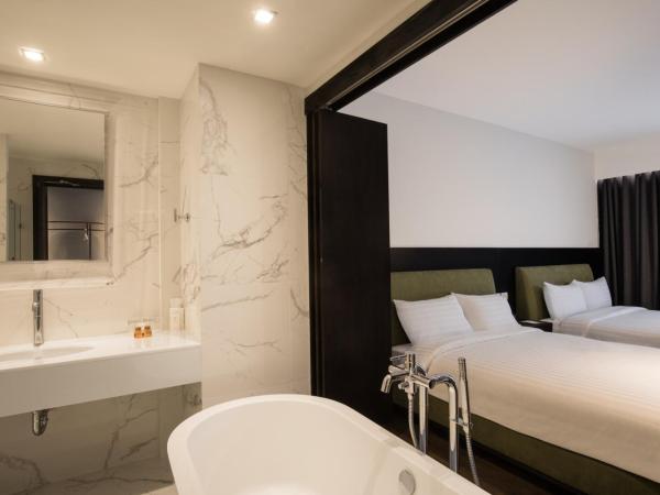 S Ram Leisure Hotel SHA PLUS : photo 6 de la chambre chambre lits jumeaux - vue sur piscine