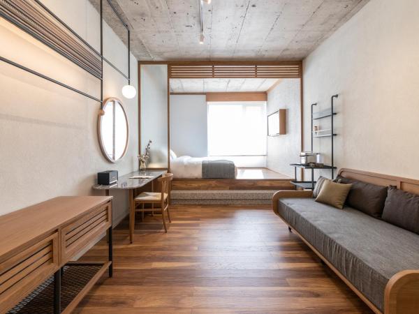 Ergon House Athens : photo 6 de la chambre très grande chambre - vue latérale sur acropole