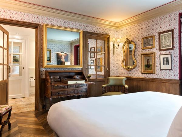 Airelles Gordes, La Bastide : photo 2 de la chambre chambre de luxe côté village