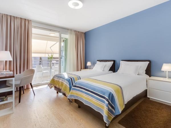 BB Residence : photo 1 de la chambre chambre double avec balcon