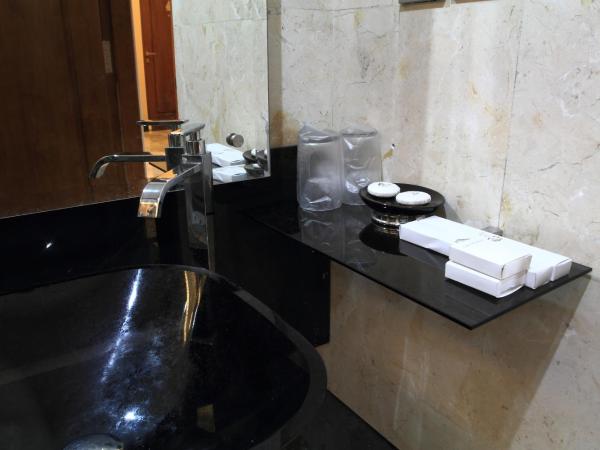 Omah Qu Guesthouse Malioboro : photo 2 de la chambre chambre double ou lits jumeaux supérieure