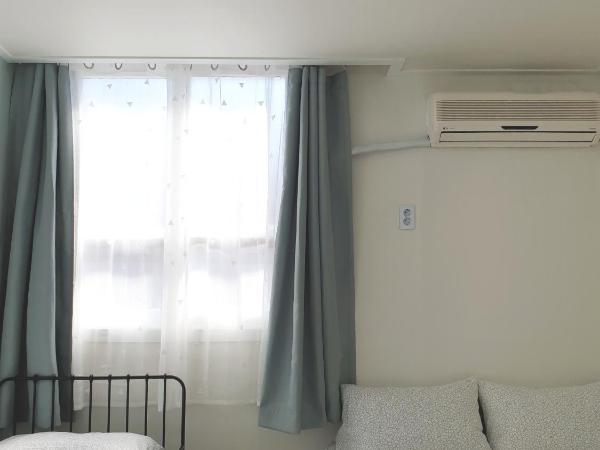 Y.ROAD 135 : photo 3 de la chambre chambre triple standard