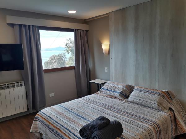 Las Liebres : photo 4 de la chambre chambre double – vue sur lac