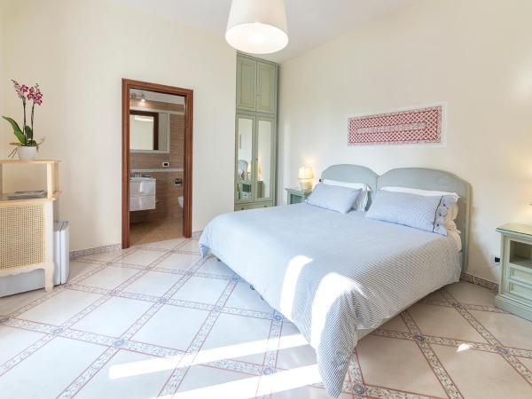 B&B Marcantonio - Ischia Ponte : photo 3 de la chambre villa - vue sur jardin