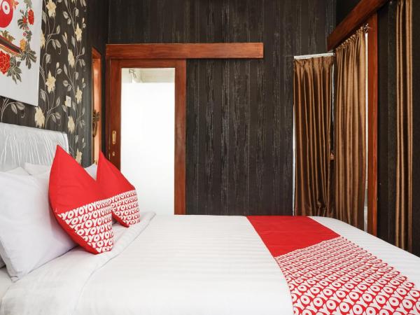 Super OYO 444 Rafitha Homestay : photo 4 de la chambre chambre double deluxe