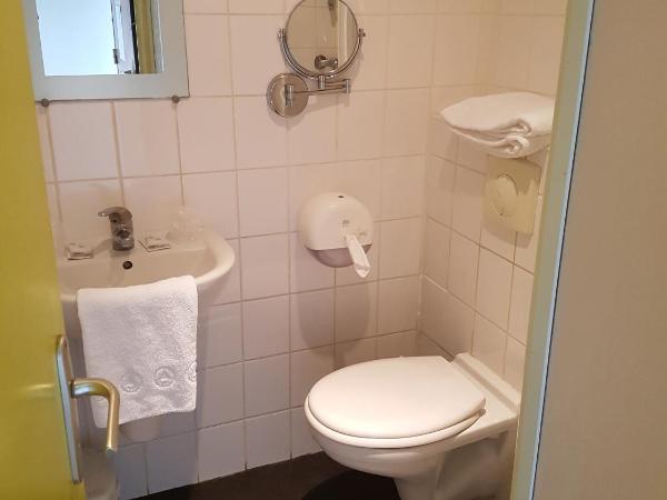 Hotel Au Spatial : photo 9 de la chambre chambre double standard