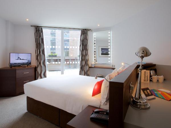 Bermondsey Square Hotel - A Bespoke Hotel : photo 3 de la chambre chambre double avec terrasse