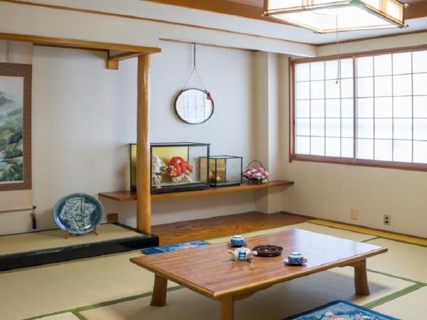 Ryokan Suzukisou-8 tatami mats room No bath and toilet- Vacation STAY 17864 : photo 6 de la chambre studio