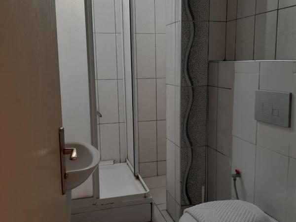 Mustafa Hotel : photo 3 de la chambre chambre double ou lits jumeaux