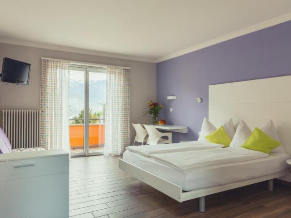 B&B Toblerina : photo 4 de la chambre chambre double confort - vue sur lac